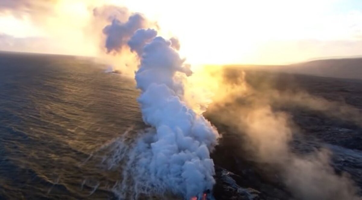 Ada'nın yüzde 51'ini kaplayan dünyanın en büyük aktif volkanı Mauna Loa patlarsa bilim insanları hangi bölgelerin etkileneceğini bilemediğini dile getiriyordu.<br><br>