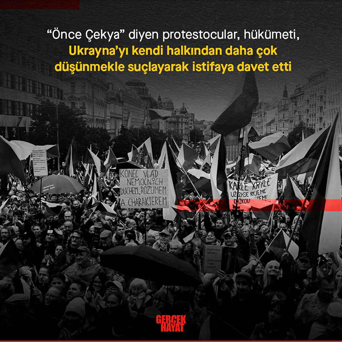 Ukrayna’yı kendi halkından daha çok düşünmekle suçlayarak istifaya davet etti