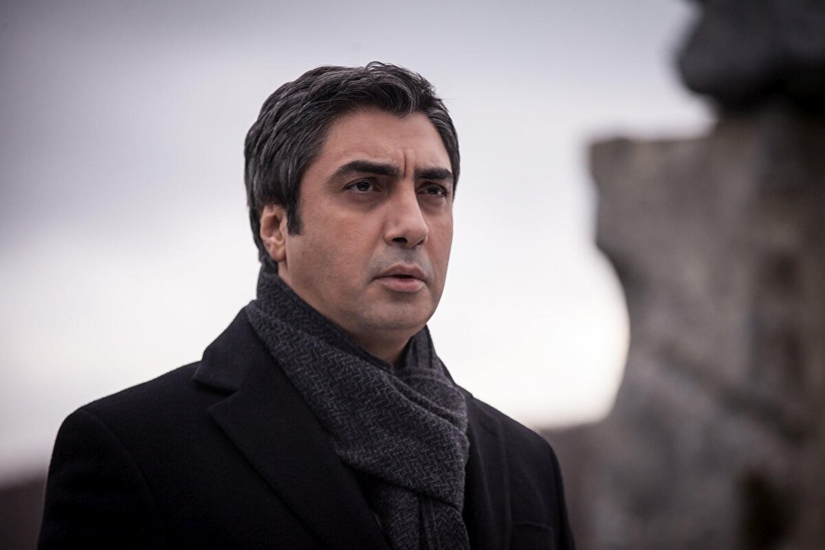 Değerli ancak çok yorucu bir işti. Bir ara verelim diye düşünmüştük. 