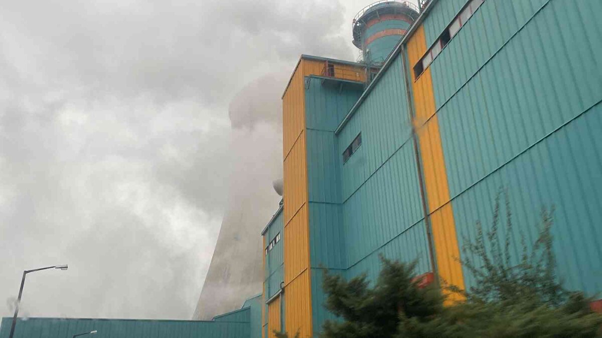 Önce Sakarya'nın Pamukova ilçesine gittiler. Ardından Bursa'nın Yunuseli ilçesine geri dönmek üzere yeniden havalandılar.<br><br>