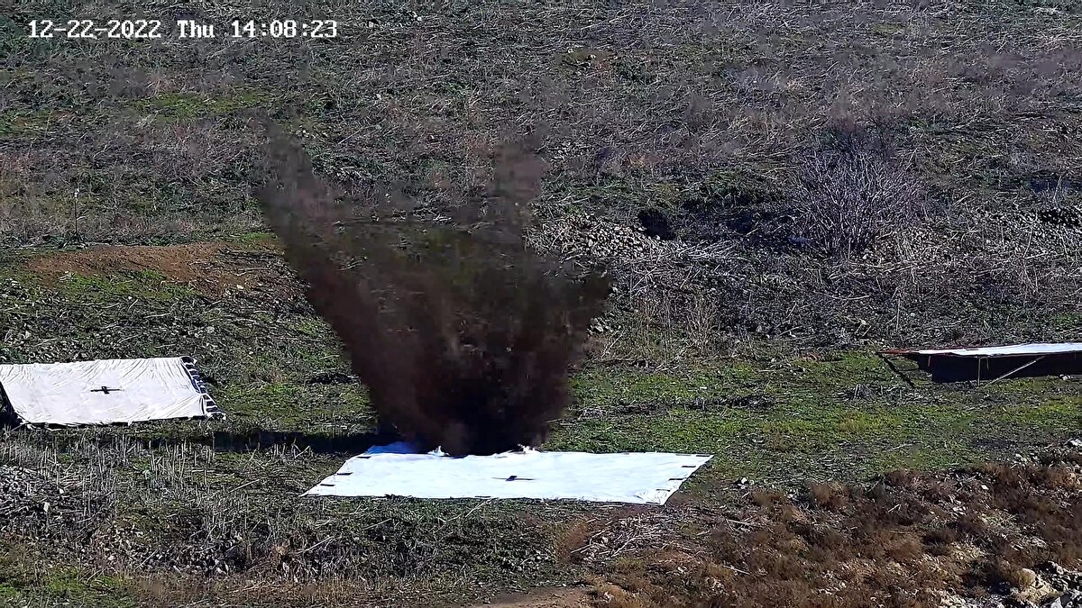 Baykar'ın 2022'de imzaladığı sözleşmelerin yüzde 98'ini ihracat anlaşmaları oluşturdu. 2022 yılı itibariyle Bayraktar TB2 SİHA'lar, son olarak Arnavutluk ile imzalanan sözleşmesiyle birlikte toplamda 27 ülkeye ihraç edildi. Bayraktar AKINCI TİHA için ise 5 ülke ile ihracat sözleşmesi imzalandı.