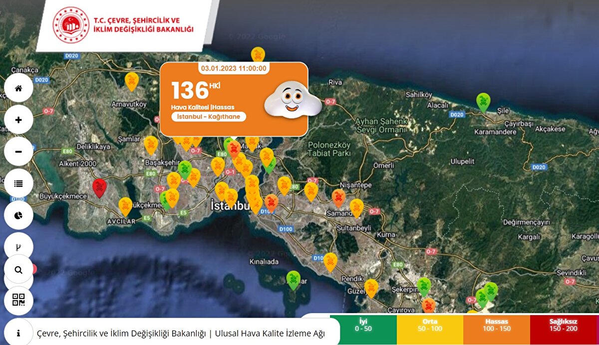 Bu sitedeki verilere göre, hava kalitesi İstanbul'da Esenyurt kırmızı renkte sağlıksız olarak gözükürken, Kağıthane, Kadıköy Göztepe turuncu renkte hassas, Beşiktaş, Bağcılar, Başakşehir, Esenler, Avcılar, Üsküdar gibi ilçelerde de sarı renkte orta gözüküyor. 