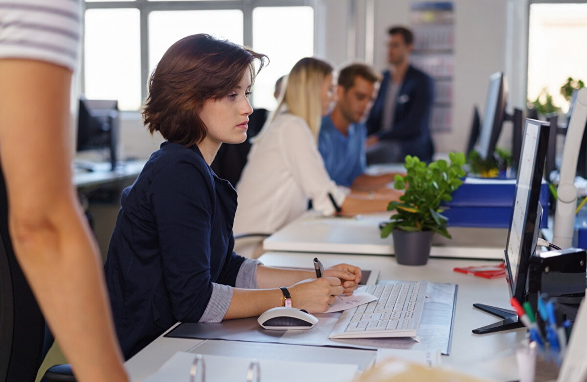 ARAŞTIRMA GÖREVLİSİ<br>Araştırma Görevlisi: Önceki maaş 15 bin 311 TL (Derece 71)<br><br>Zamlı maaş: 19 bin 904 TL