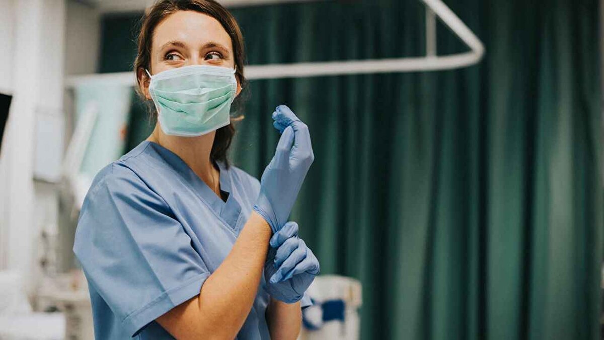 HEMŞİRE<br>Hemşire (Üniversite mezunu): Önceki maaş 11 bin 828 (Derece 51)<br><br>Zamlı maaş: 15 bin 376 TL