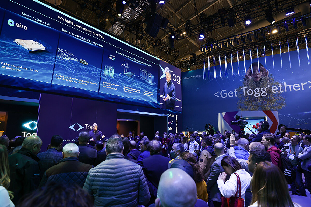 Türkiye'nin gururu Togg ikinci defa dünyanın en önemli teknoloji fuarlarından CES'e katıldı. 