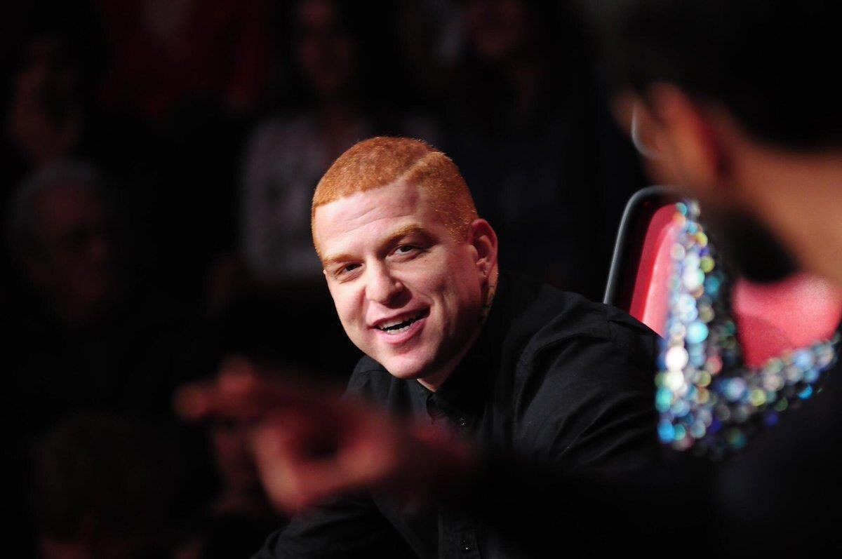 15. Gökhan Özoğuz<br>Athena'nın solisti Gökhan Özoğuz 15. isim olarak kendine yer buldu<br><br>