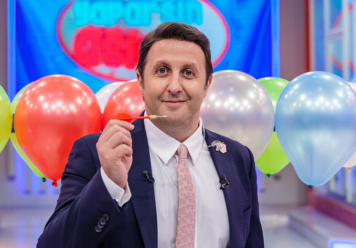 18. İlker Ayrık<br><br>Hem oyunculuğu hem de sunuculuğuyla sevilen İlker Ayrık, %35 oranla 18. oldu.<br><br>