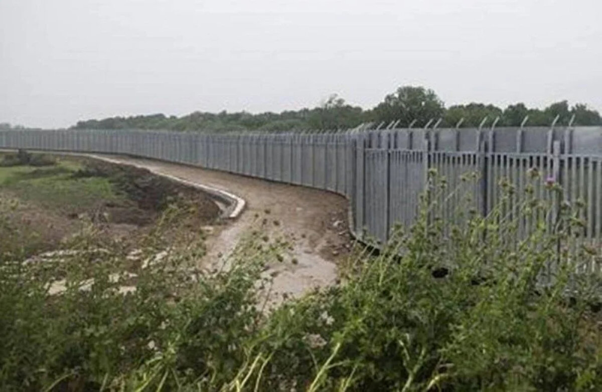 Le Monde, Lighthouse Reports, Der Spiegel, ARD, The Guardian gibi kuruluşların çalışmalarında, geri itmeler kanıtlarıyla ortaya koyulmuştu.<br><br>Yunan makamları ise geri itmelerle ilgili uluslararası insan hakları örgütleri, uluslararası basın, siyasetçiler ve birçok kurumun iddialarını bugüne kadar hep reddetti.<br>