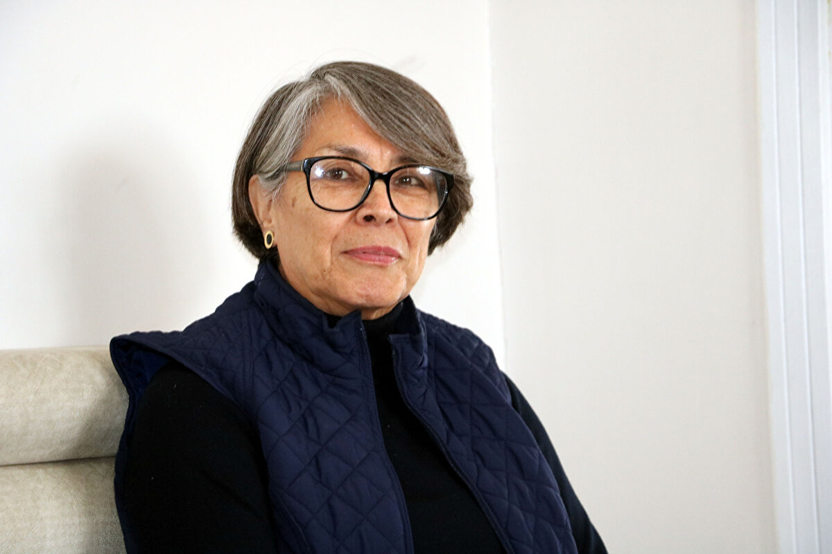 Yeşil, 1 yıl önce de sosyal medyada alanıyla ilgili çizimler ve tasarımlar yaparak paylaşan Meksikalı iç mimar Paola Uyagdalina Vıveros Guriel ile tanıştı. Yeşil, bir süre sonra Guriel'i İstanbul'a davet etti.<br>