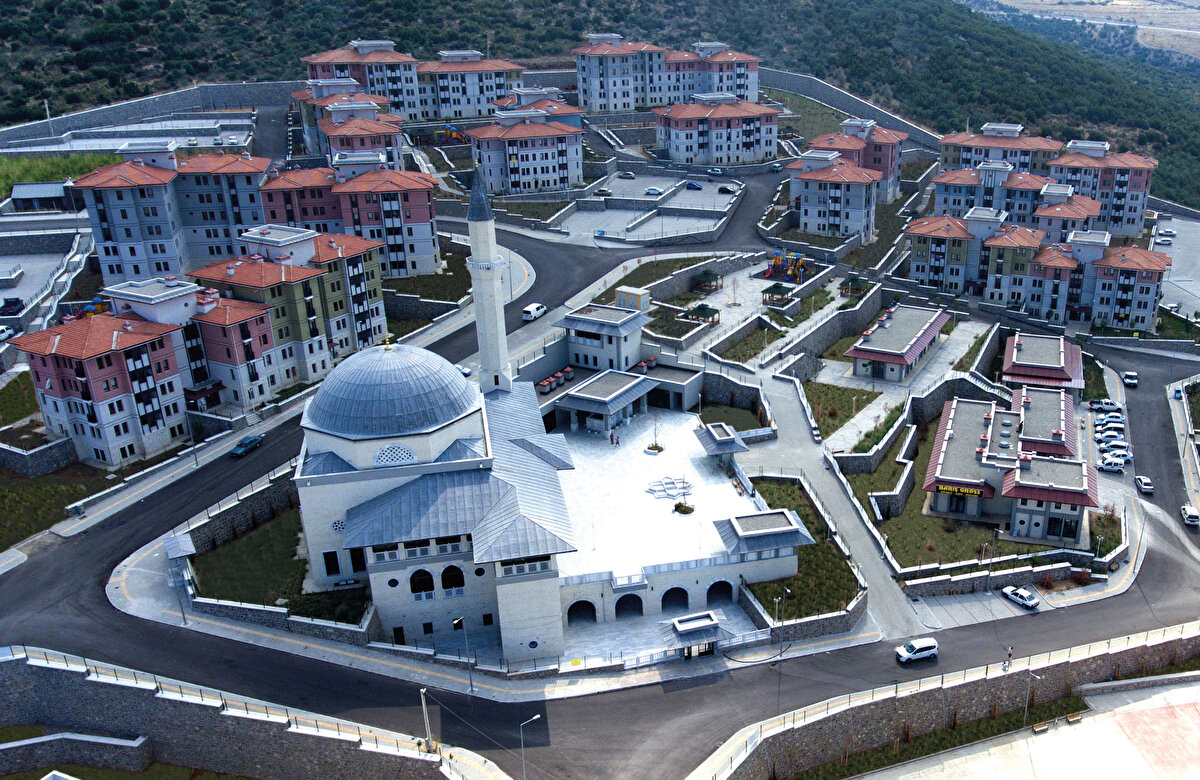 Eskişehir'de bugün başlayan kura çekilişi yarın tamamlanacağı belirtilen açıklamada, 6'ncı etap kuralarının 7 ilde 22 Ocak'a kadar devam edeceği bildirildi.