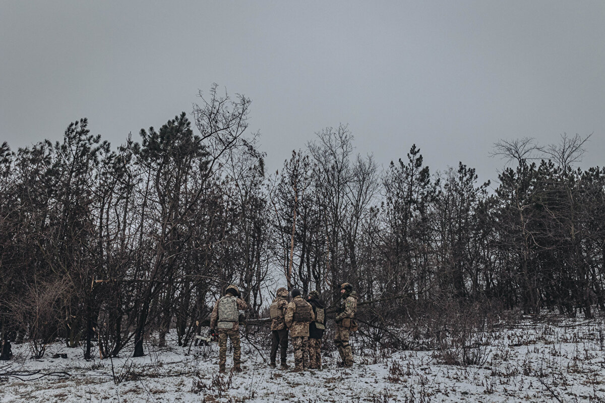 Öte yandan, Ukrayna Silahlı Kuvvetleri Doğu Grubu Sözcüsü Serhiy Cherevaty, Rusya Savunma Bakanlığı'nın iddiasını yalandı.<br><br>