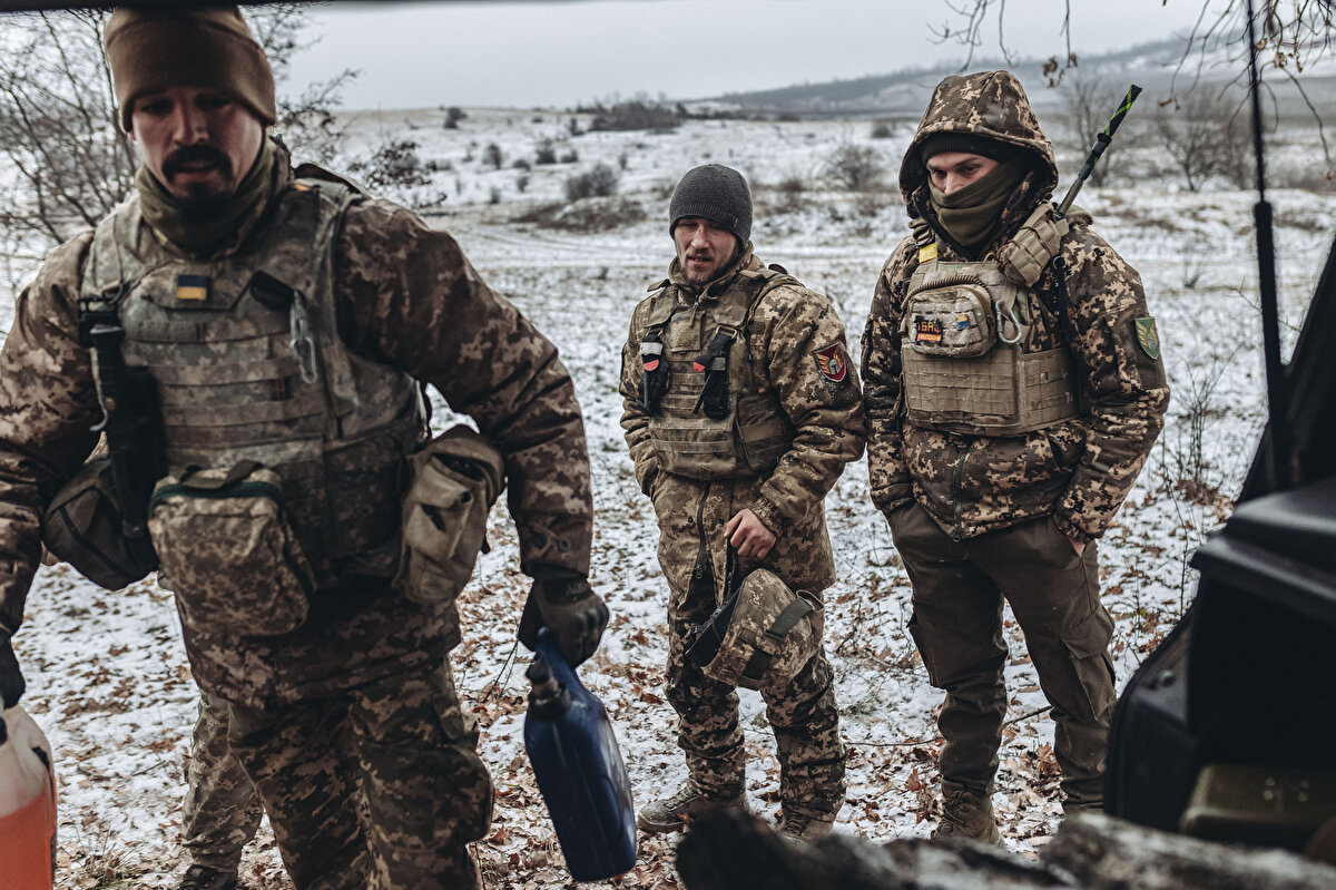 Rusya Savunma Bakanlığı, tankların ve diğer ağır silahların geçebileceği büyüklükte tünellere sahip bir yer altı şehri olan Soledar'ın ele geçirilmesinin Ukrayna ordusunun önünü keseceğini açıkladı.