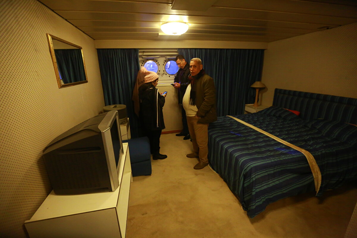 Büyüleyici yata o zaman "Kadisiye Yatı" adı verilse de şimdilerde "Basra Esintisi Yatı" olarak biliniyor.<br><br>