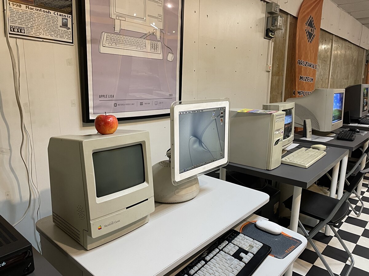 Murawski, eski oyunlara birçok kişinin "hayranlık" derecesinde meraklı olduğunu belirterek, müzenin 3 yıldır açık olduğunu ancak 15 yıldır bu hobiye sahip kişilerle buluşmalar gerçekleştirdiklerini anlattı.