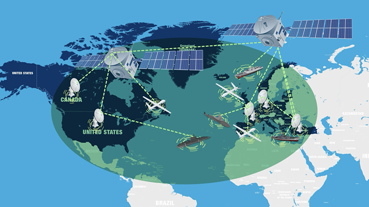 Cumhurbaşkanlığı Savunma Sanayii Başkanı İsmail Demir, AA muhabirine, tam bağımsız savunma sanayisi hedefleri doğrultusunda çıkılan yolda, bugün uluslararası kritik kurum ve kuruluşlara, yazılım alanındaki yetkinlerini de aktarma seviyesine ulaştıklarını söyledi.<br><br>Türk savunma sanayisi firmalarından STM'nin, dünyanın önde gelen yazılım firmalarının katıldığı INTEL-FS ihalesini kazanarak, NATO'nun istihbarat altyapısı için yazılım geliştireceğini vurgulayan Demir, şunları kaydetti:<br><br>"Türkiye'nin NATO'dan yazılım alanında aldığı en büyük ihracat projelerinden biri olan INTEL-FS Projesi'nin hayırlı olmasını diliyor, projede emeği geçen arkadaşlarımı kutluyorum. Bilişim alanında oluşturduğumuz altyapı sonucunda firmalarımızın uluslararası arenada aldığı bu neticeler bizi memnun etmekle birlikte, sektörümüzün bundan sonra da büyük başarılara imza atacağına inanıyorum. Savunma sanayimiz, katma değeri yüksek ürün ve çözümlerle Türkiye'nin ihracat hedeflerine katkı vermeyi sürdürecektir."