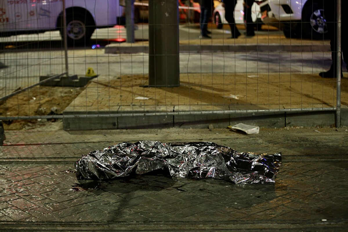 İsrail askerlerinin açtığı ateş sonucu işgal altındaki Doğu Kudüs ve Batı Şeria'da yılbaşından bugüne aralarında kadın ve çocukların yer aldığı 30 Filistinli hayatını kaybetti.<br><br>