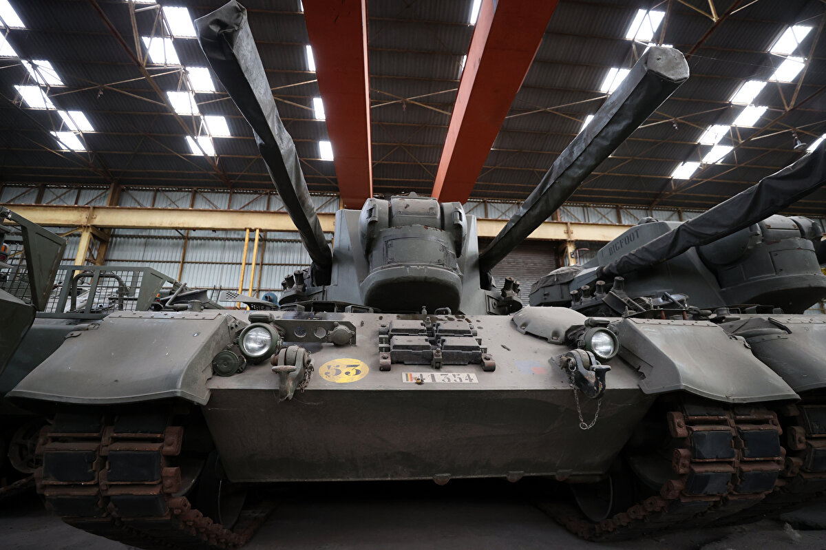 Hükümet, tankları Ukrayna'ya göndermek için şirketten "makul bir fiyata" geri almayı düşünüyor ancak henüz bunda başarılı olamadı.<br>