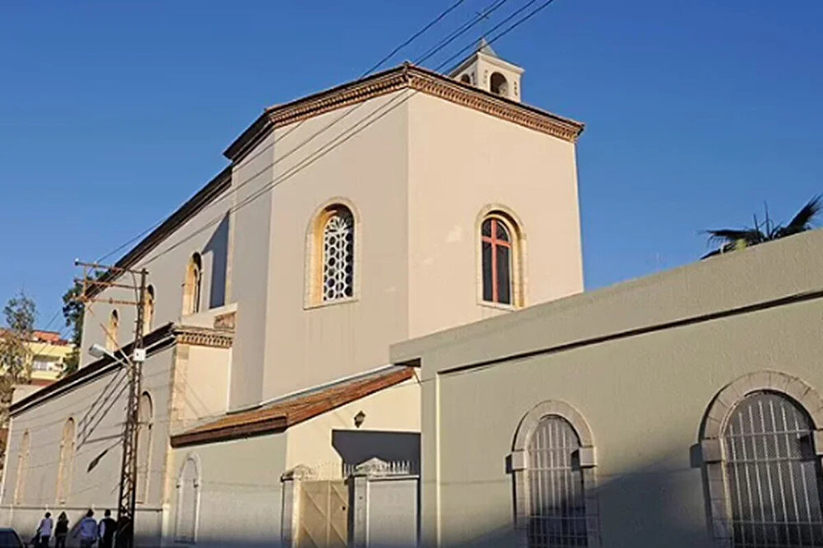 HATAY LATİN KATOLİK KİLİSESİ<br>Hatay'daki tarihi Latin Katolik Kilisesi de depremde ağır hasar gören tarihi yapılar arasında yer aldı.