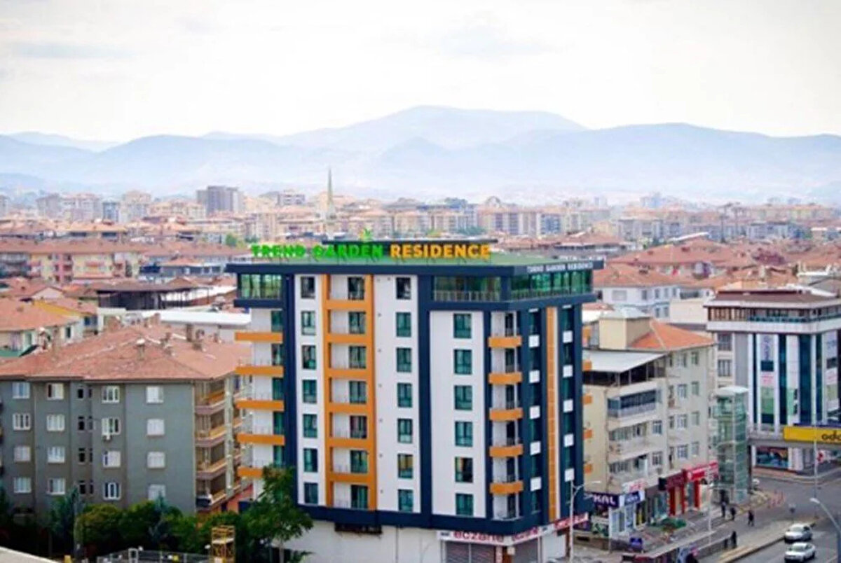 MALATYA-TREND GARDEN RESİDENCE<br>Malatya'da ise otel çökerken çevresindeki diğer binaların ayakta kalması dikkat çekti.