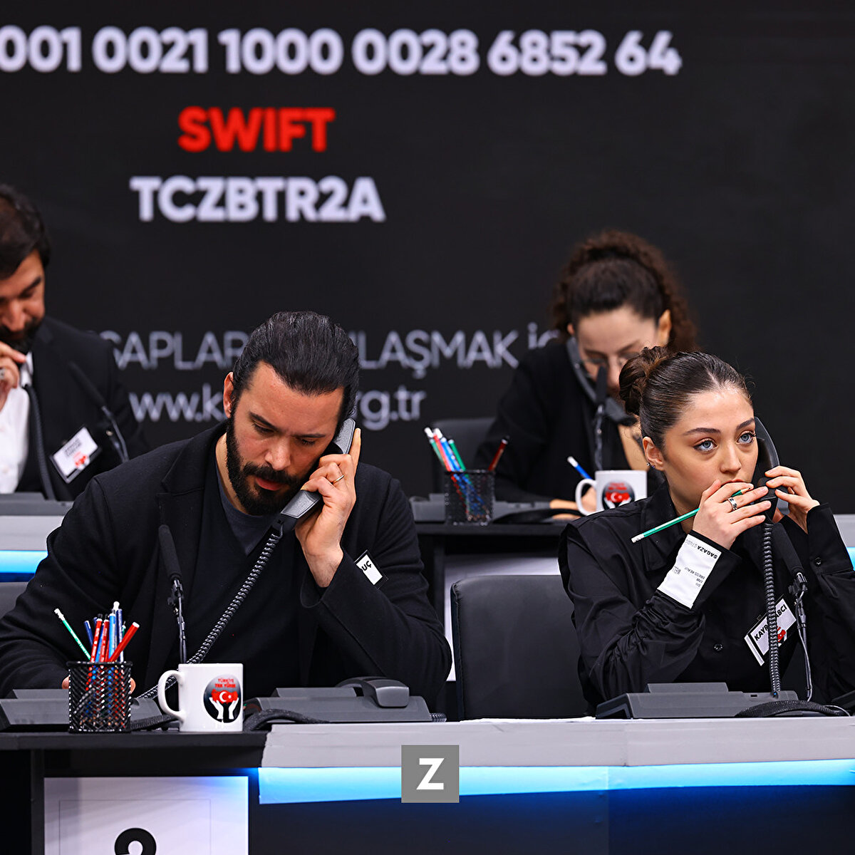 Konya'dan çiftçi Orhan Koçak, tüm birikimi olan 40 bin lirayı bağışladı.<br><br>Çoban Şaban Us, "Paylaştığın senindir, biriktirdiğin değil." diyerek, koçunu sattığını ve 5 bin lira bağışladığını bildirdi.