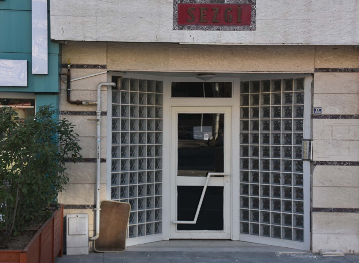 Kahramanmaraş merkezli 10 ili etkileyen 7.7 ve 7.6 büyüklüklerindeki iki büyük deprem, binlerce binayı yerle bir etti.