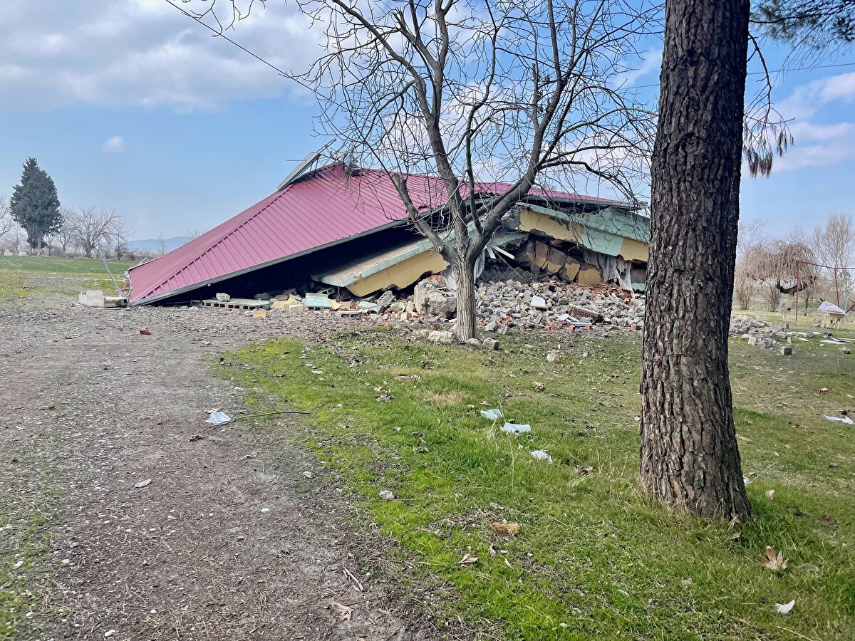 Depremin merkez üslerinden Pazarcık ilçesine bağlı Ördekdede Mahallesi, afetten en çok etkilenen yerlerin başında geliyor.