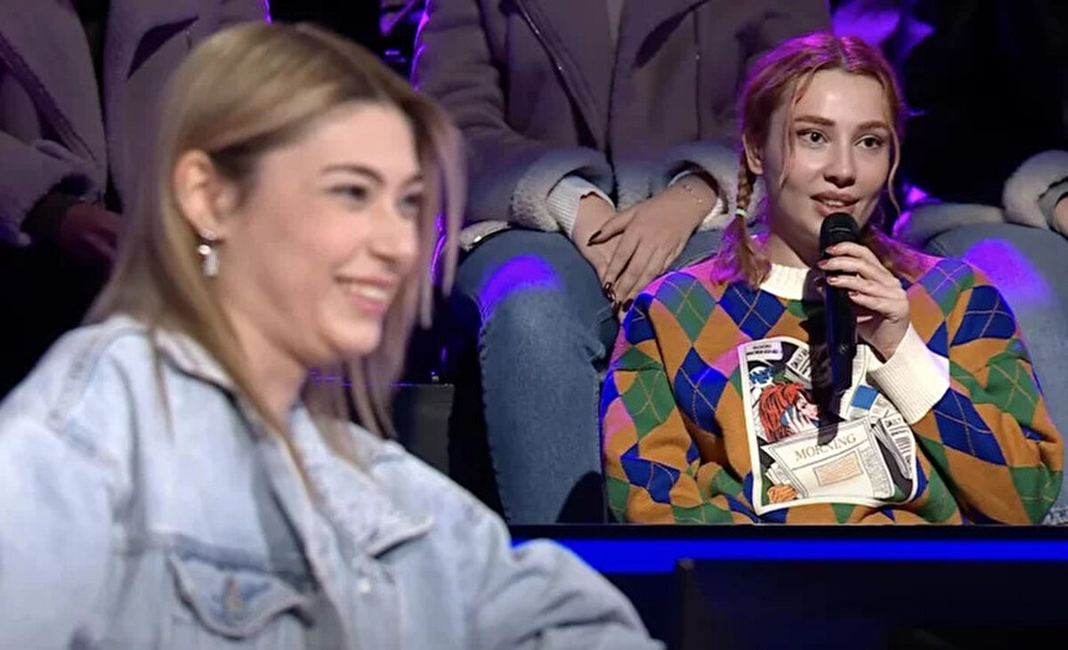 Psikoloji öğrencisi olan Simay Atlı, Kim Milyoner Olmak İster’e ablası ile birlikte katılmıştı.