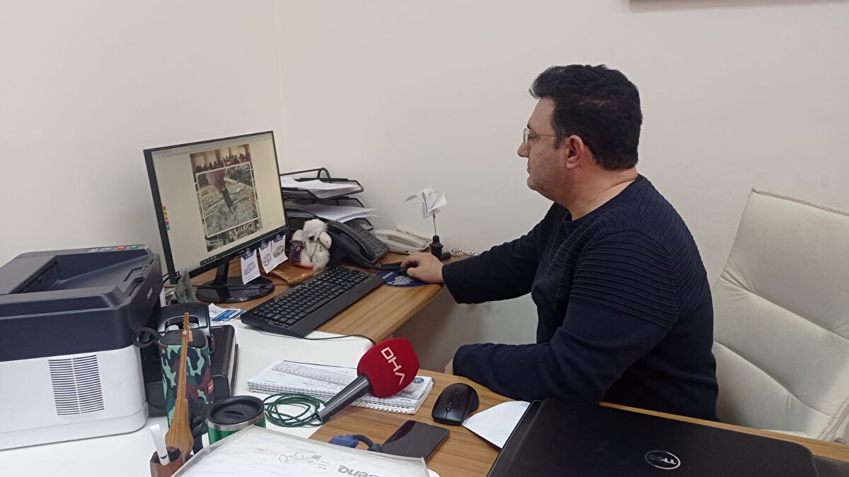 Siirt Üniversitesi İnşaat Mühendisliği Bölüm Başkanı Öğretim Üyesi Dr. Mahmut Durmaz ve öğretim üyelerinden oluşan ekip, Kahramanmaraş'ın Pazarcık ile Elbistan ilçeleri merkezli 7.7 ve 7.6 büyüklüğündeki depremlerin ardından yıkılan binalarla ilgili araştırma yapmak için Malatya'ya gitti. Deprem bölgesinde araştırma yapan Durmaz ve beraberindeki ekip, enkazdan örnekler alıp inceledi. Yıkılan bazı binaların 1975 yılı deprem yönetmeliğine göre yapıldığını belirten Durmaz, "Biz 5 gün içinde, yıkılan 40 binada inceleme yaptık. Üniversiteden topladığımız ekipmanla birlikte orada incelemelerde bulunduk. Bu inceleme neticesinde gördüğümüz belli başlı problemler vardı. 1975 yılındaki deprem yönetmenliğe göre uygun olarak yapılmış ancak burada da öncelikle betonarme, genellikle uygun gradasyon gözetilmemiş. Yani çok büyük çakıl taşları vardı. Uygun dane dağılımının olması lazım betonun içinde ama o da yoktu" dedi.