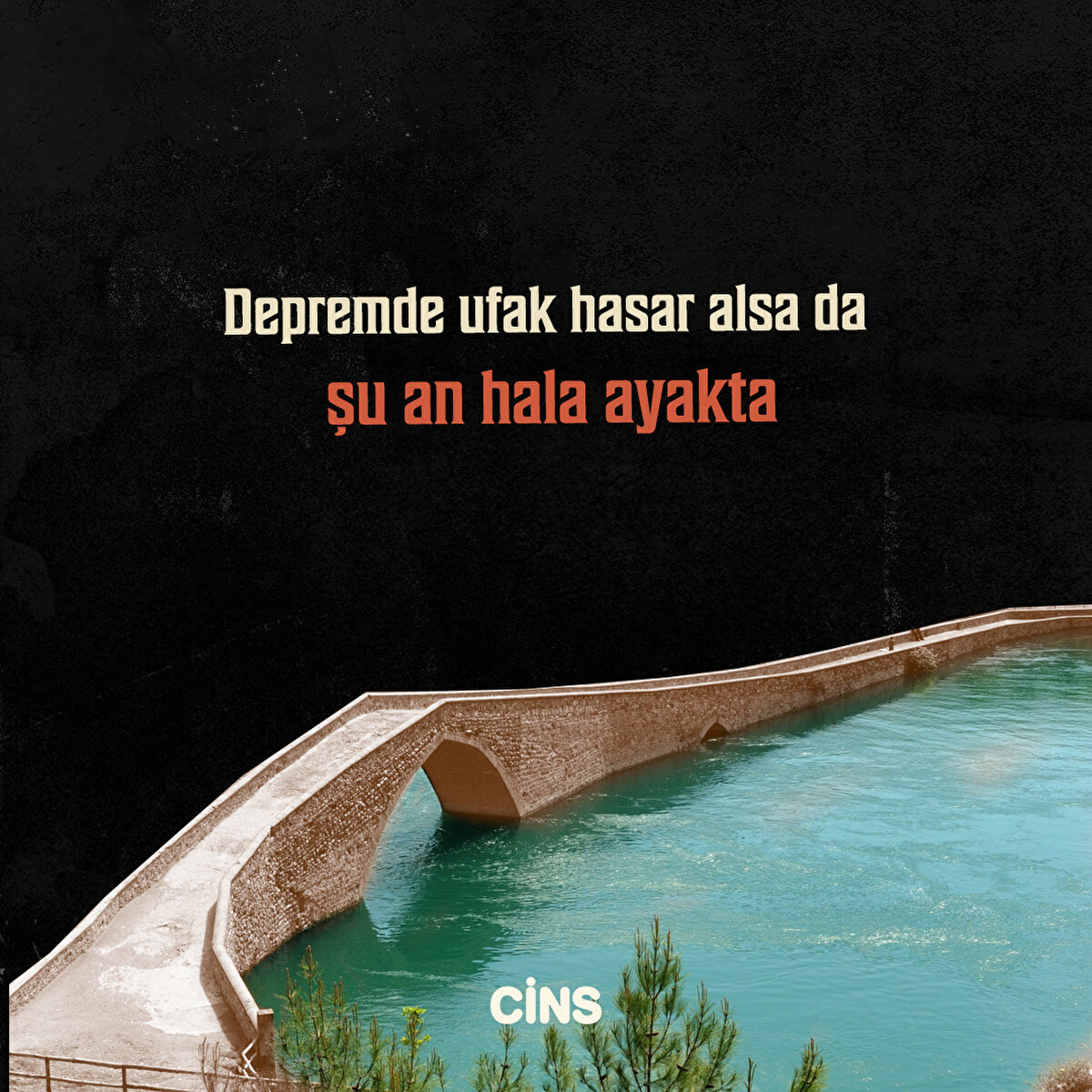 Depremde ufak hasar alsa da şu an hala ayakta