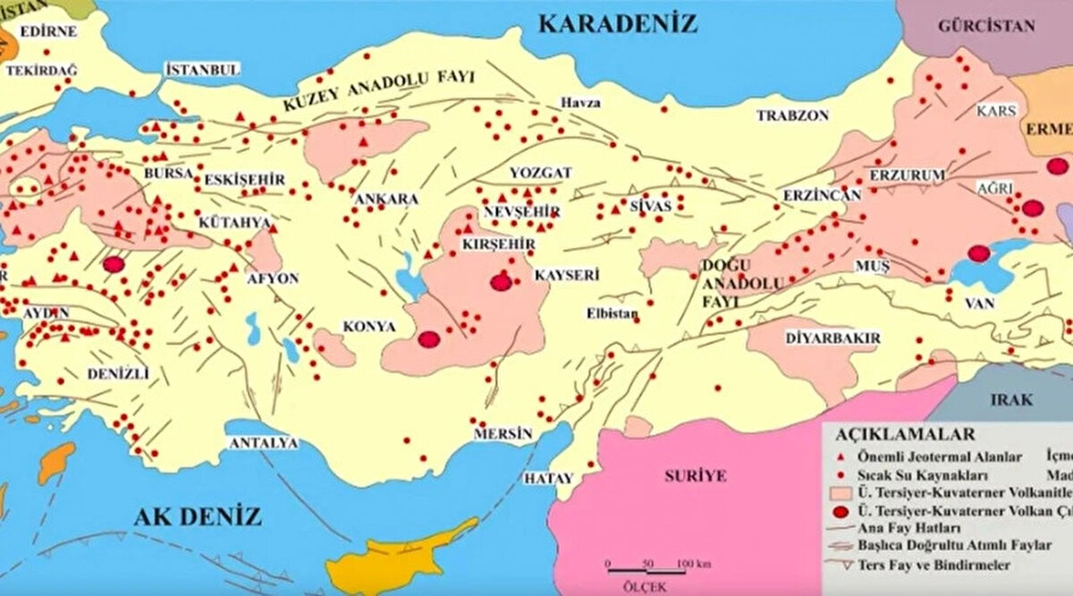 Dr. İshak Yılmaz sözlerine şöyle devam etti: 'Lokal olarak baktığımız zaman riski daha düşük olan yerler de var. Arnavutköy, Çatalca... Avrupa yakasında buralarda zemin sağlam. Haritada koyu kahverengi ve turuncuyla işaretlenmiş yerlerde zemin sağlam, bu nedenle deprem sonrası tehlike daha düşük.<br><br>