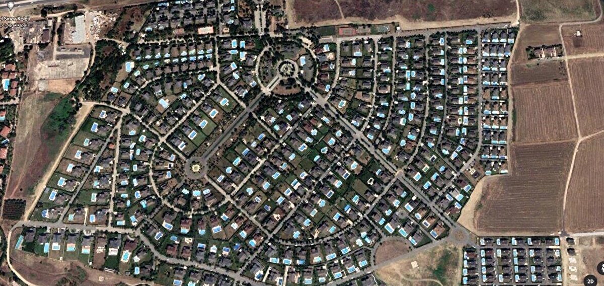 Küresel iklim değişikliğinin olumsuz etkileri son yıllarda Türkiye'de daha fazla hissedilmeye başlandı. Sonbahar ve kış aylarındaki yağışların azalması, Meteoroloji Genel Müdürlüğü'nün '2022-2023 Su Yılı 4 Aylık Alansal Kümülatif Yağış Raporu'na yansıdı. Rapora göre, 1 Ekim 2022- 31 Ocak 2023 dönemini kapsayan 2023 su yılı yağışları, 1991-2020 yılları ortalamasına göre yüzde 42, geçen yıla göre ise yüzde 41'in altında gerçekleşti. Su yılı yağışları tüm bölgelerde normalin altında gerçekleşirken, yağışı en az alan bölge yüzde 52 ile İç Anadolu Bölgesi oldu. İç Anadolu Bölgesi ve Marmara Bölgesi'nin 4 aylık kümülatif yağışları son 63 yılın en düşük seviyesine indi.<br><br>