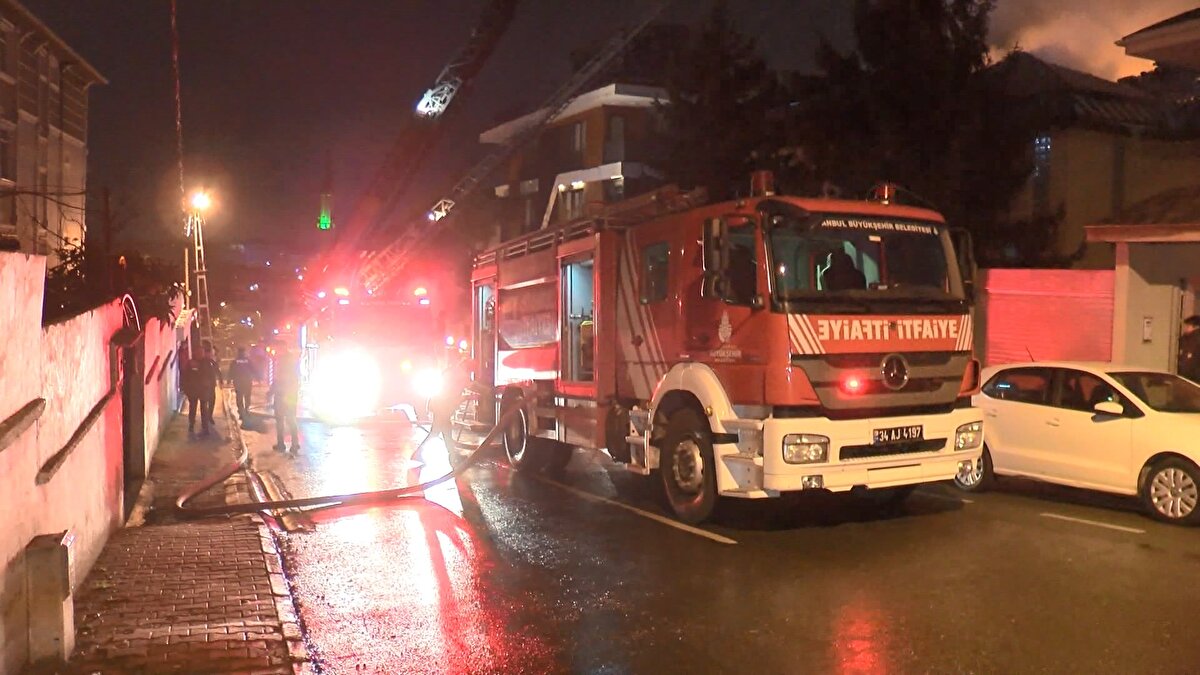 Polis, yangınla ilgili inceleme başlattı.