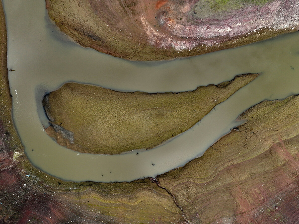 Son 10 yılın doluluk oranları<br><br>İSKİ istatistiklerine göre 9 Mart tarihli baraj doluluk oranları 2013'te yüzde 85, 2014'te yüzde 28,82, 2015'te yüzde 94,95, 2016'da yüzde 89,04, 2017'de yüzde 87,78, 2018'de yüzde 90,25, 2019'da yüzde 93,28, 2020'de yüzde 63,88, 2021'de yüzde 60,37, 2022'de ise yüzde 83,48 olarak kaydedildi.