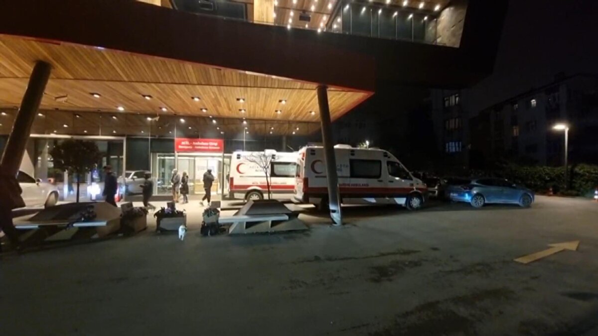 Bilginer’in yapılacak geniş kapsamlı testlerin sonuçları çıkana kadar hastanede gözlem altında tutulacağı öğrenildi.<br><br>