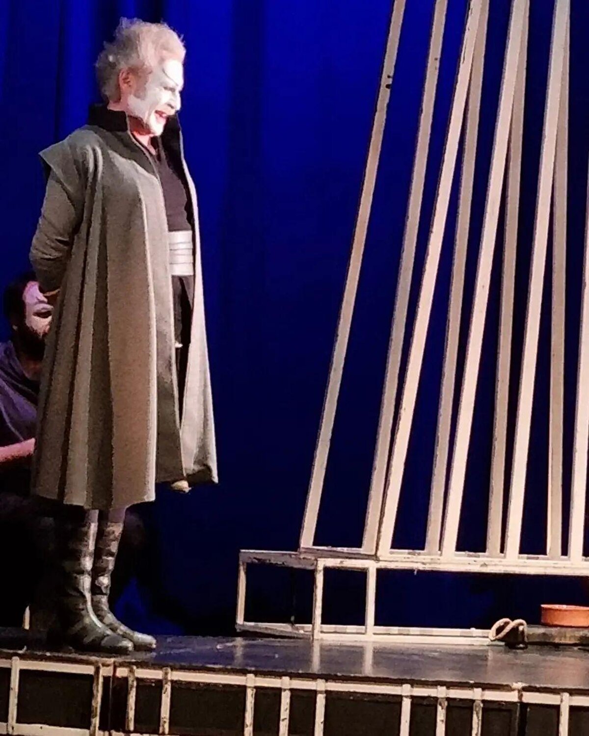 Ekip arkadaları, 68 yaşındaki Haluk Bilginer’in tansiyon sorunu yaşadığını belirtti.<br><br>