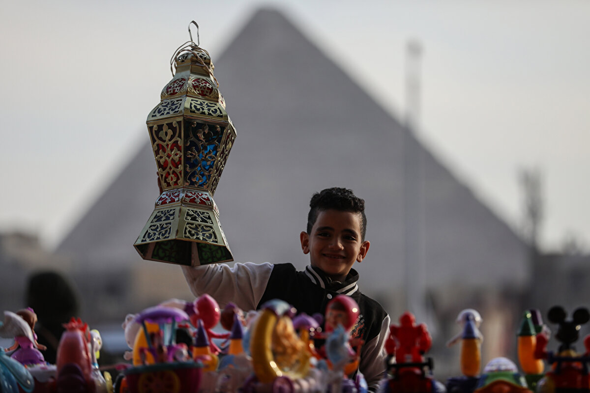 Hatta fenerler o kadar sevilmiş ki daha sonra Mısır'dan diğer Müslüman ülkelere de yayılmış.