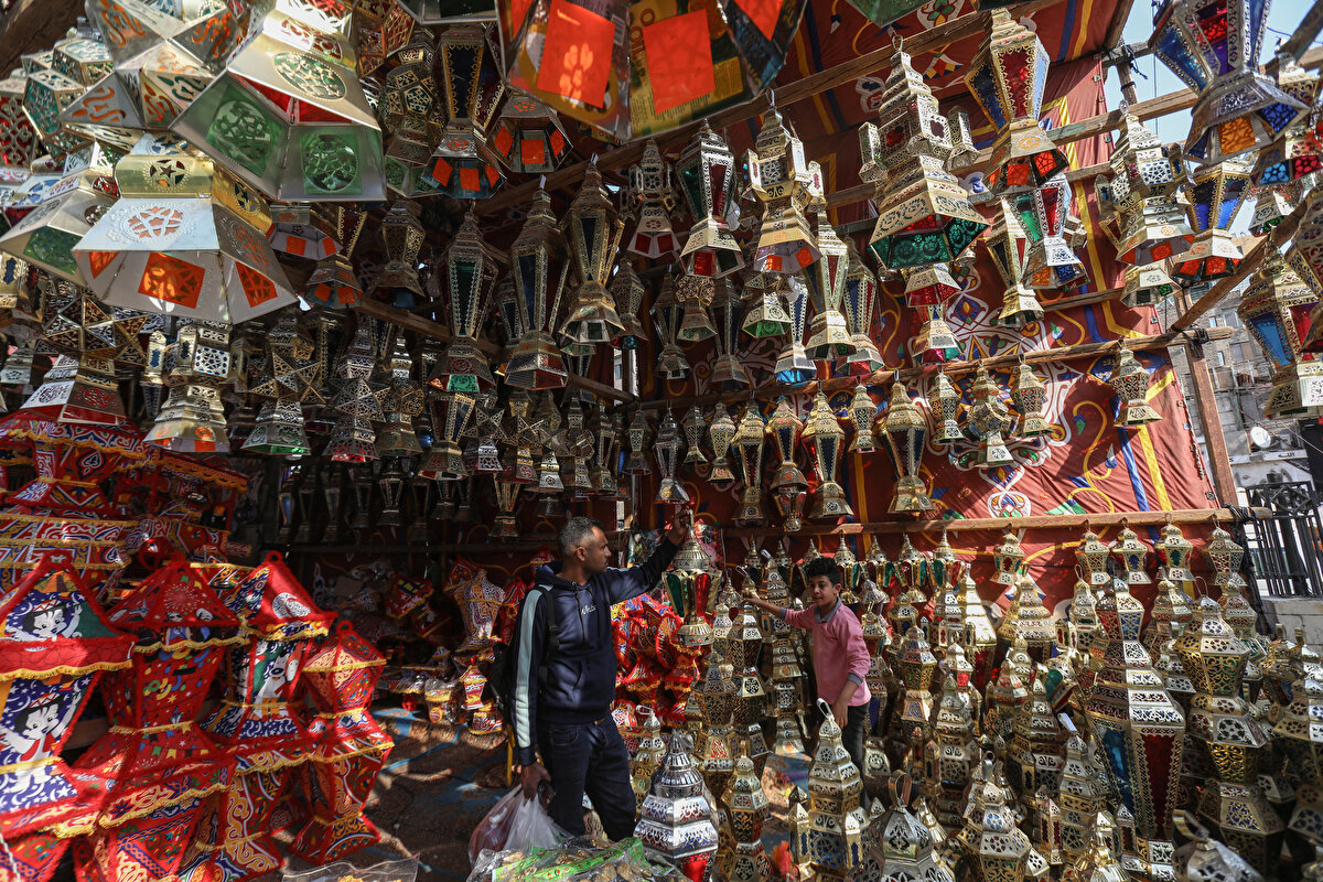Ramazan fenerleri, ayrıca, aile, akraba, dost ve yakın çevre için iyi bir Ramazan hediyesi olarak görülüyor.