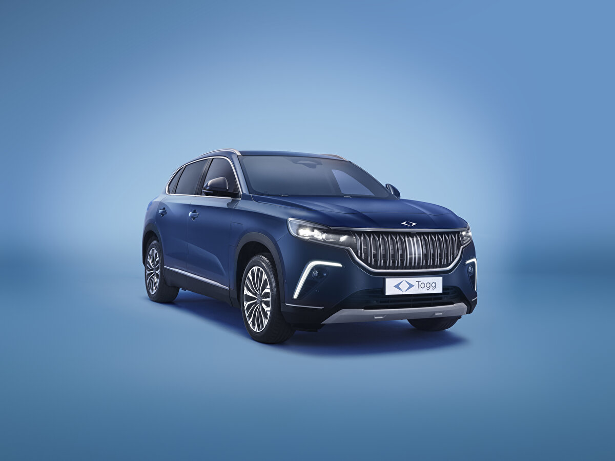 T10X için verilen ön siparişin 7 günde 100 bini geçmesi üzerine harekete geçen Togg, daha önce 12 bin adet olarak açıkladığı çekilişle teslim edilecek akıllı cihaz sayısını 20 bin olarak güncelledi.<br>