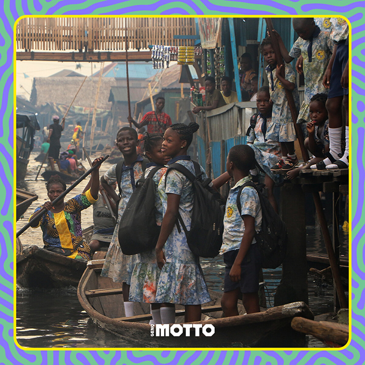 Kısmen yüzen evlerden oluşan Makoko, 18. yüzyılda bir balıkçı köyü olarak inşa edildi