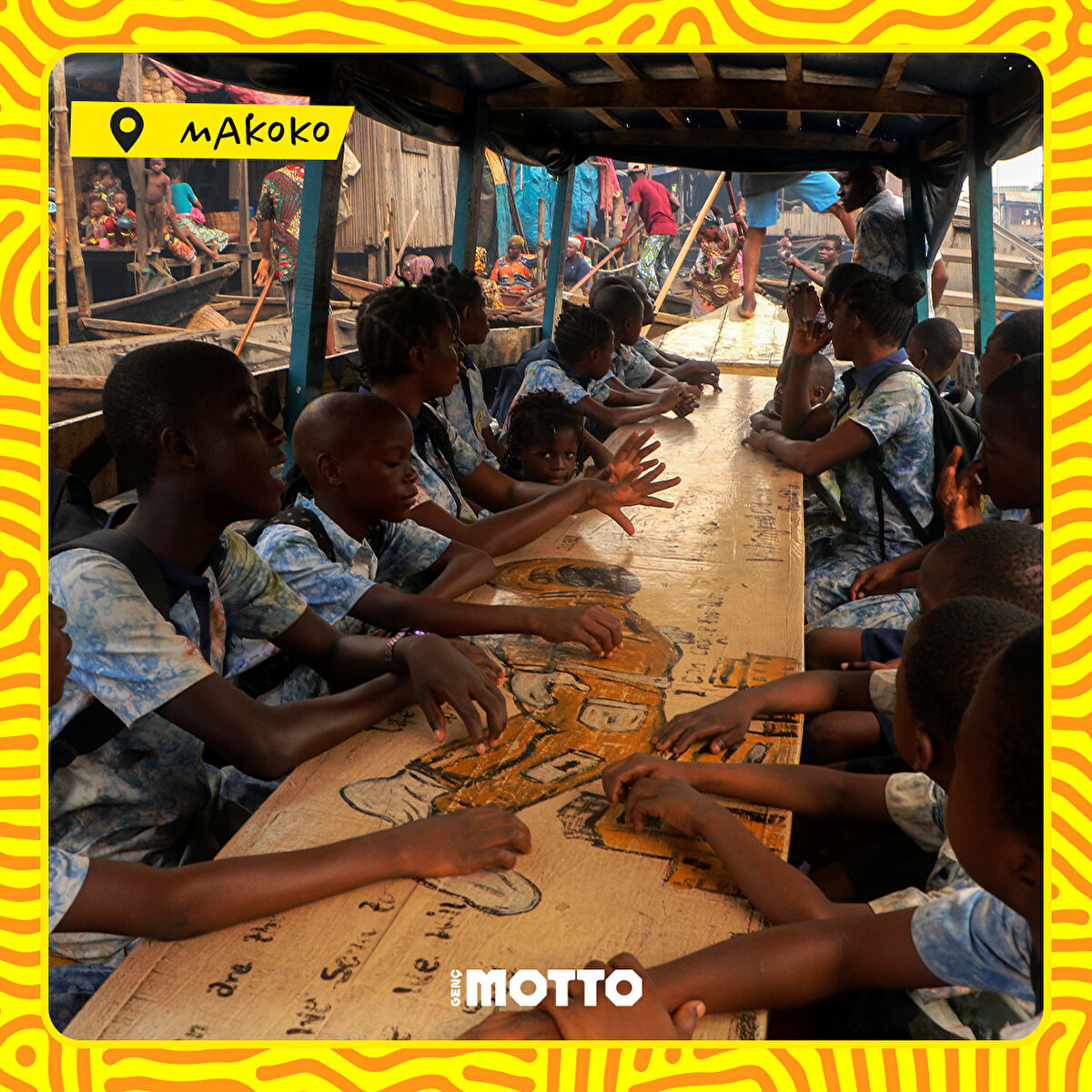 Makoko, Nijerya'nın Lagos kentinin Atlas Okyanusu kıyısında banliyölerin bulunduğu bir bölgede yer alıyor