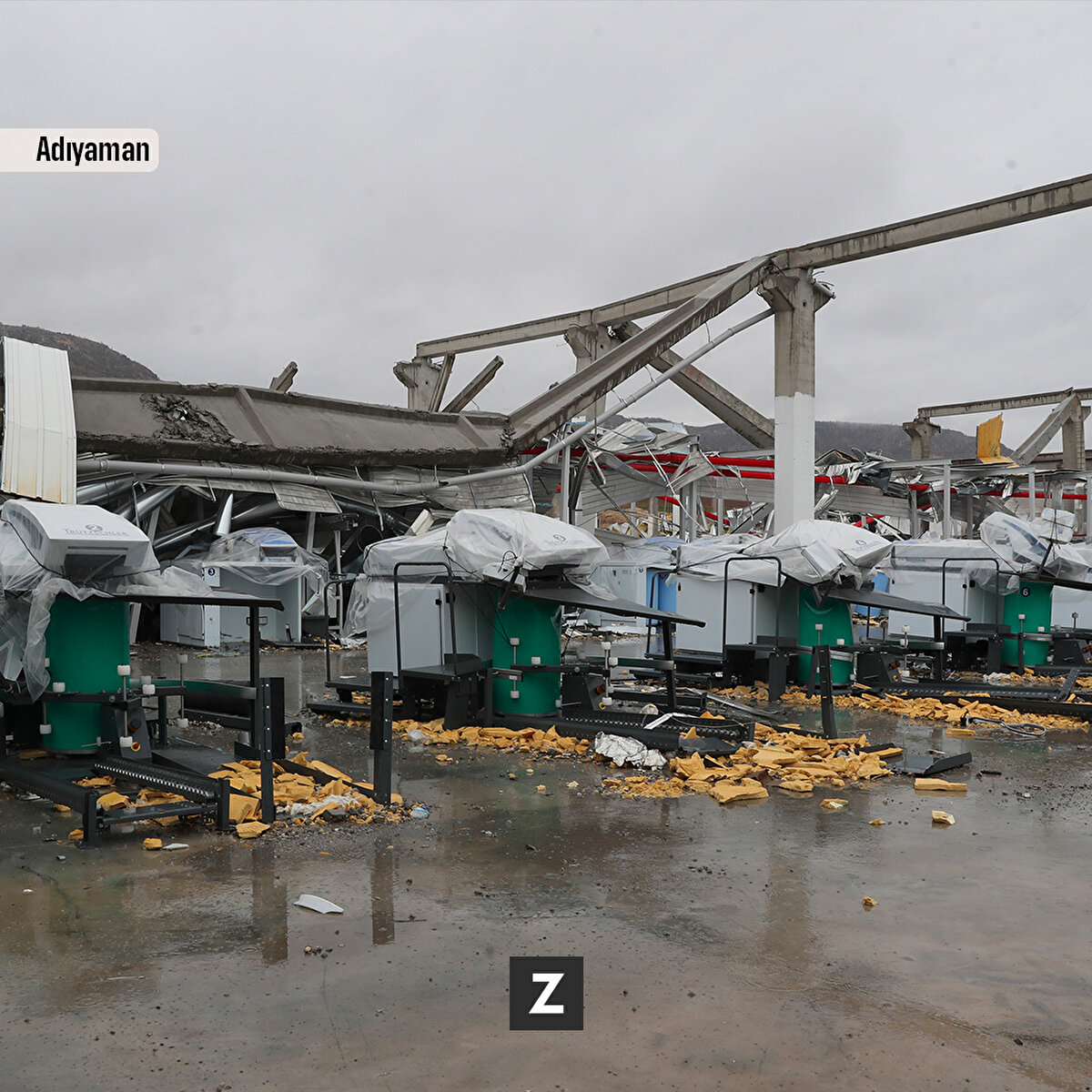 Sanayi ve Teknoloji Bakanı Varank, depremlerden etkilenen bölgedeki sanayinin hasar taramasını tamamladıklarını belirterek "Altyapı, bina hasarı, makine ve stok hasarına yönelik maliyetin 170 milyar lira olacağını tahmin ediyoruz" dedi.