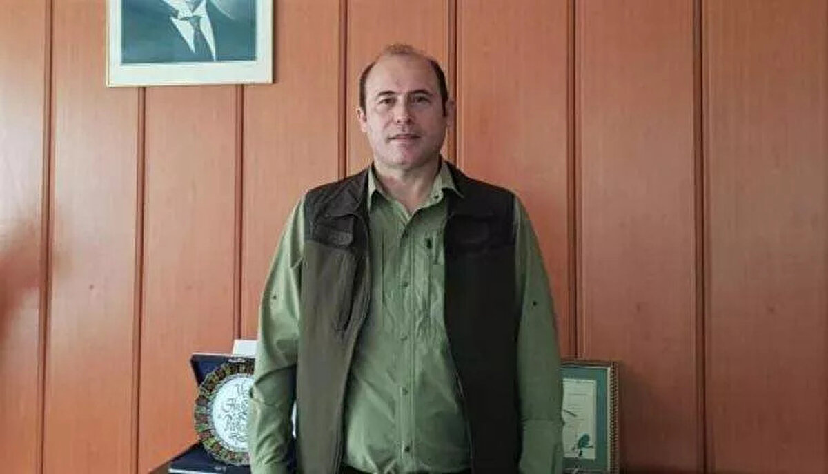 Paşalı, "Bölgemiz son derece şanslı. Kızıl geyik, kurt, karaca, ala geyik, boz ayı, tilki, çakal, tavşan, yaban domuzu gibi popülasyonları Manisa, İzmir, Muğla ve Aydın'da görüyoruz.<br><br> <br><br>Foto kapanlarımız ile türlerin yayılış ve hakimiyet alanlarını, türler arası ve tür içi etkileşimlerin belirlenmesi, popülasyondaki özel bireylerin tespiti, tür çeşitliliği, türün mevsimsel ve günlük aktivitelerini izlemek ve popülasyon büyüklüğünü tespit etmekteyiz.