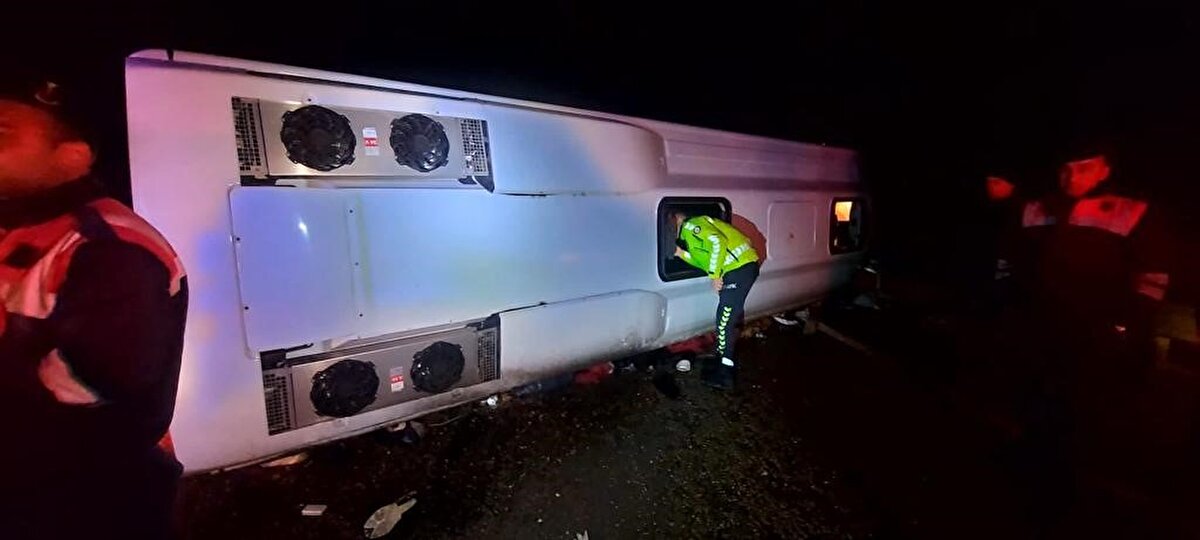 Otobüstekilerin deprem bölgesi Malatya'dan görevden dönen Bağcılar Belediyesi personeli ile çalışanlardan birinin eşi ve iki çocuğu olduğu öğrenildi.<br>