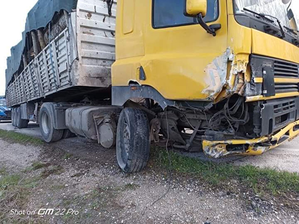 TIR şoförü Özgür Pınar, jandarma ekiplerince gözaltına alındı.<br><br>