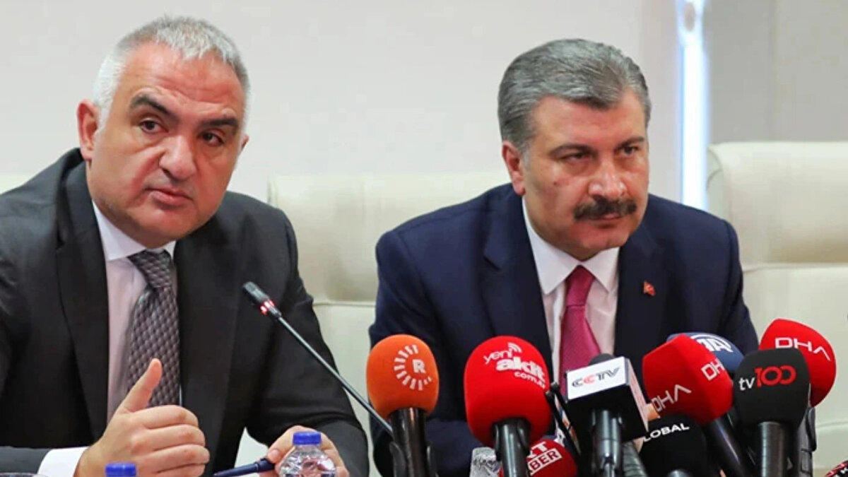 İKİ BAKAN LİSTEDE YER ALMADI<br>Kültür ve Turizm Bakanı Mehmet Nuri Ersoy ile Sağlık Bakanı Fahrettin Koca'nın listede yer almadığı öğrenildi.