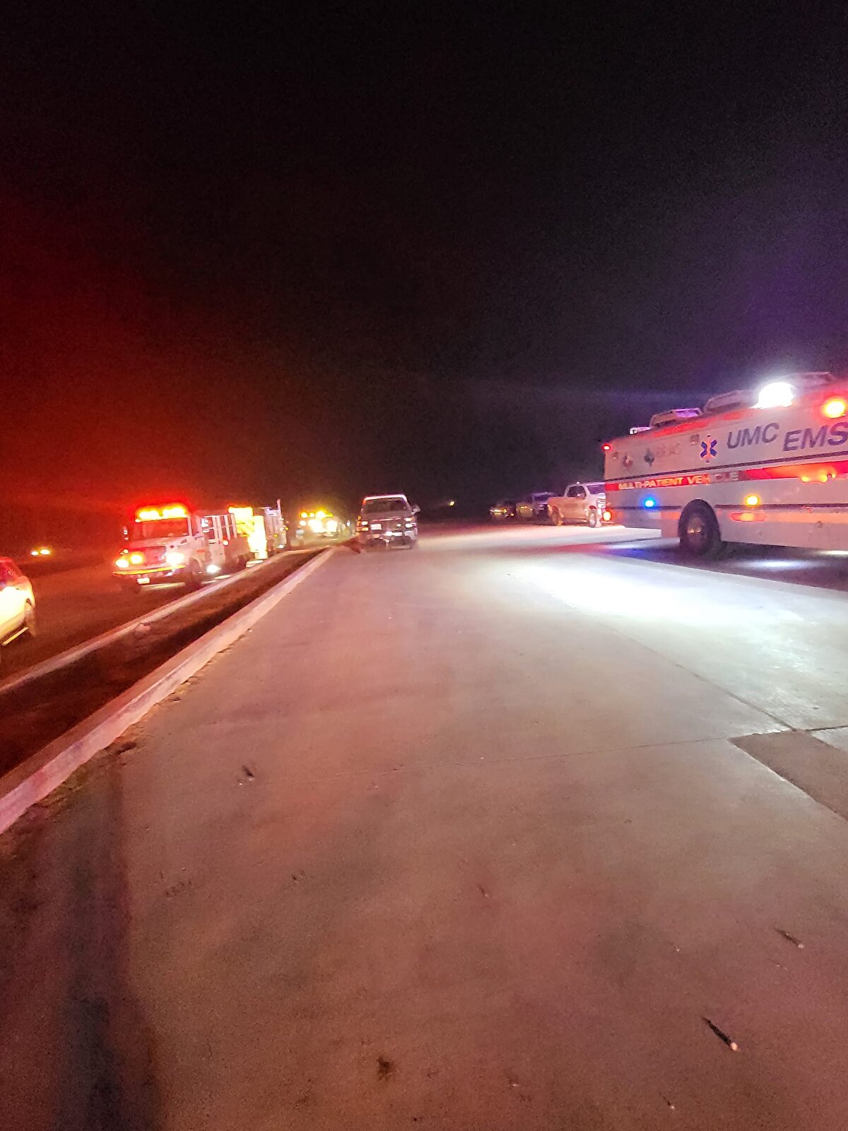 Yetkililer, yaralı kişinin hastaneye kaldırıldığını belirtti.