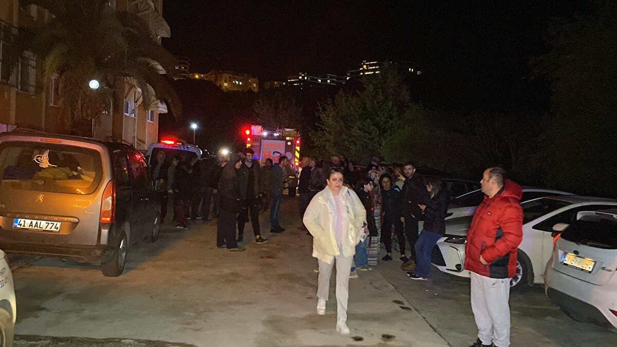 Tahliye edilen evlerde oturan vatandaşlardan bir kısmı akraba ve yakınlarının yanına giderken bir kısmı ise belediye ekipleri tarafından misafirhaneye götürüldü.