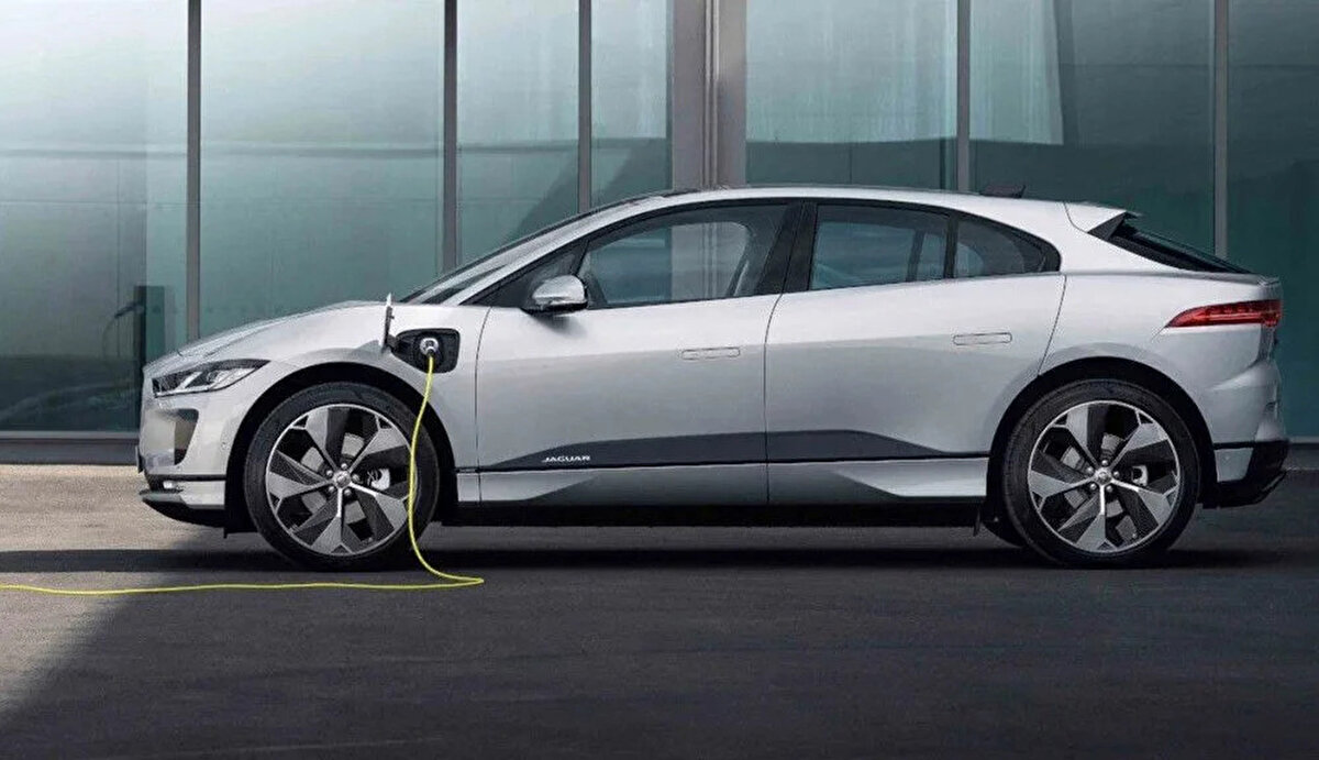 JAGUAR<br>Jaguar I-Pace SE - 400bg - 3.165.919 TL