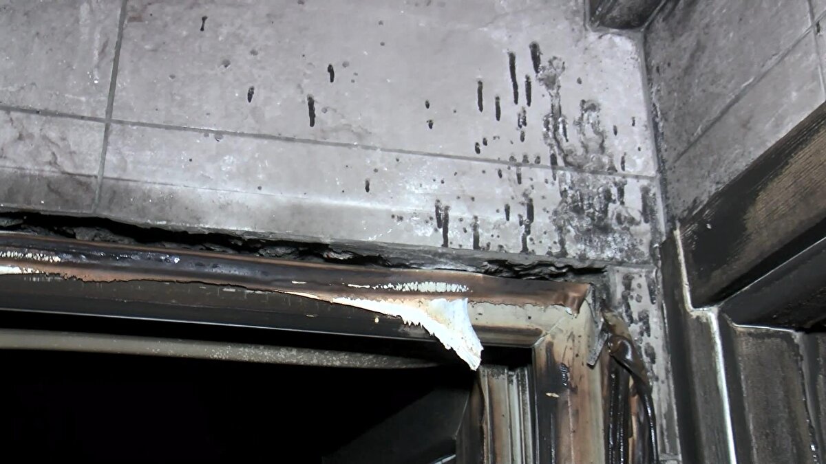 Anne ve çocukların sağlık durumu iyiyken babanın yoğun bakıma kaldırıldığı öğrenildi.