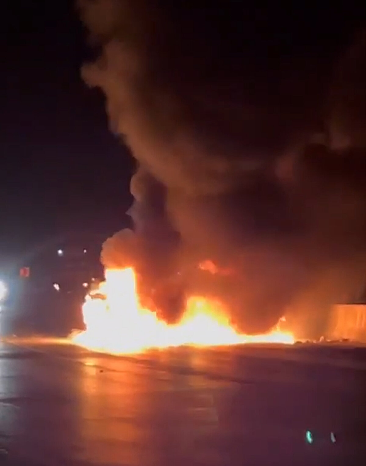 Kaza, saat 01.30 sıralarında Antalya- Isparta kara yolunun Bucak'a bağlı Kargı köyü yakınlarında meydana geldi.